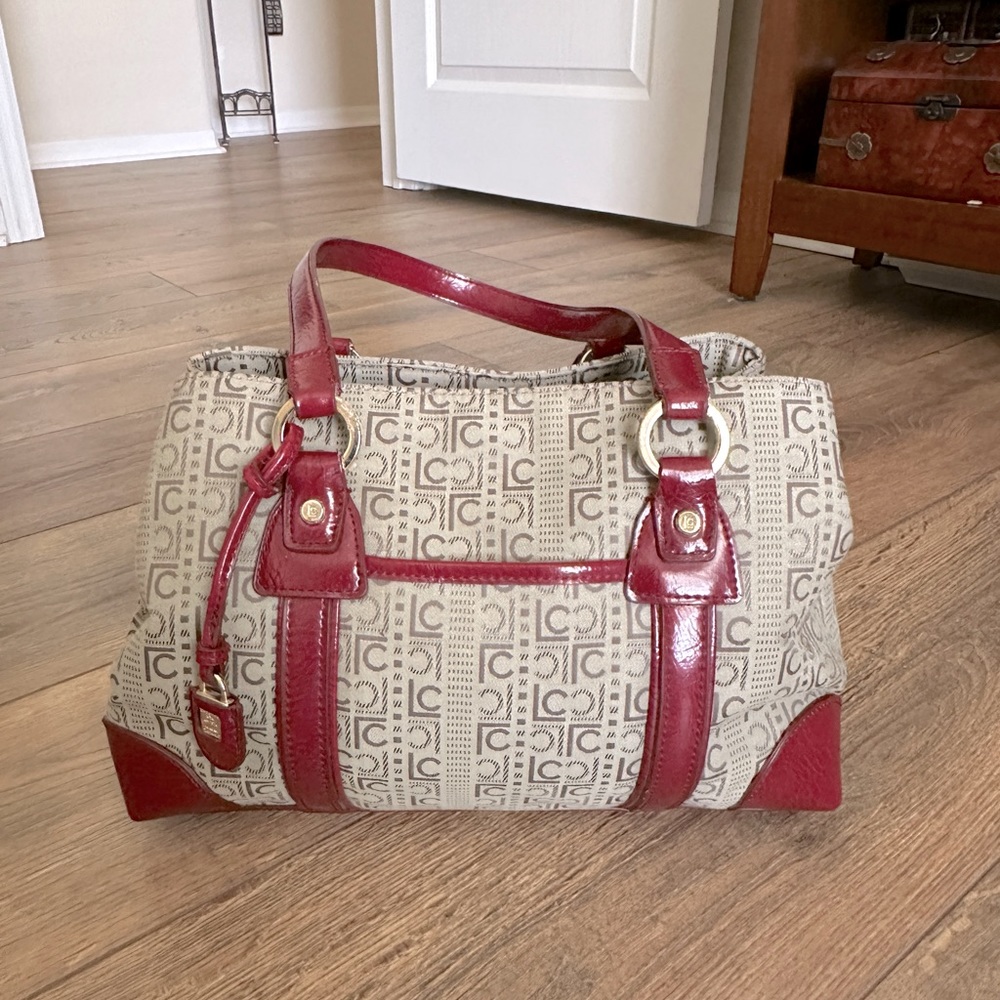 Liz Claiborne Handbag with Red Trim. Excellent condition.